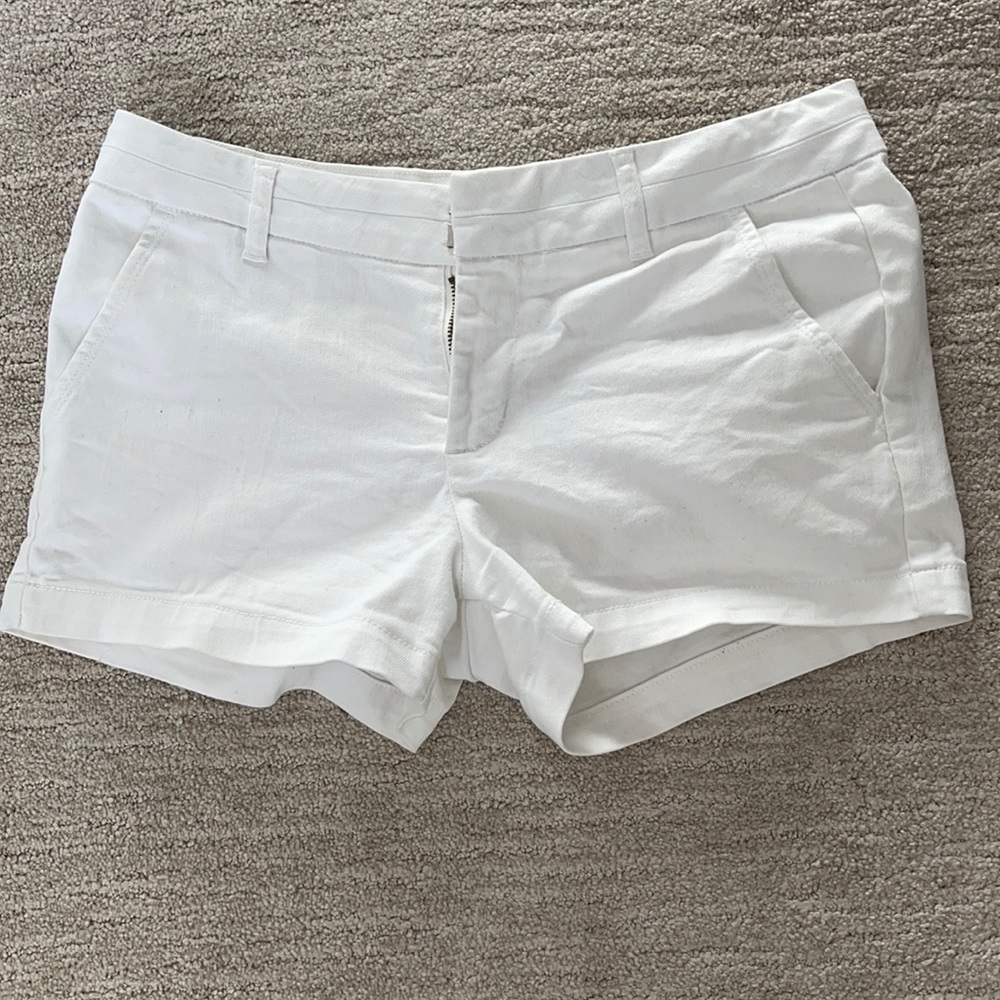 Francesca’s- White Shorts